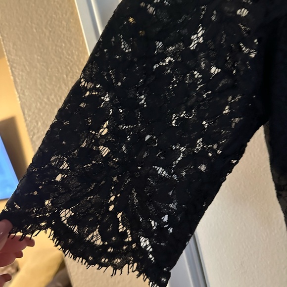 Lace Eliza J black dress great for any celebration. Size 16 beautiful dress - Picture 3 of 4